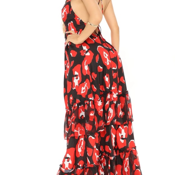 NWT FASHION NOVA Jacie Floral Ruffled Maxi Dress—SZ. Medium - Picture 5 of 17